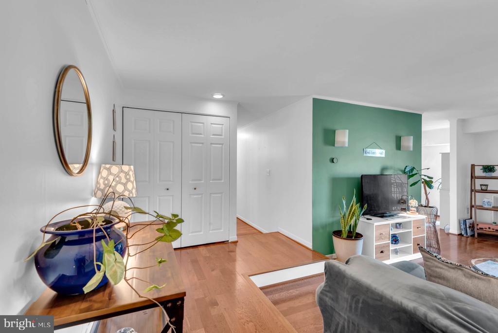 20 Silverwood Cir #11