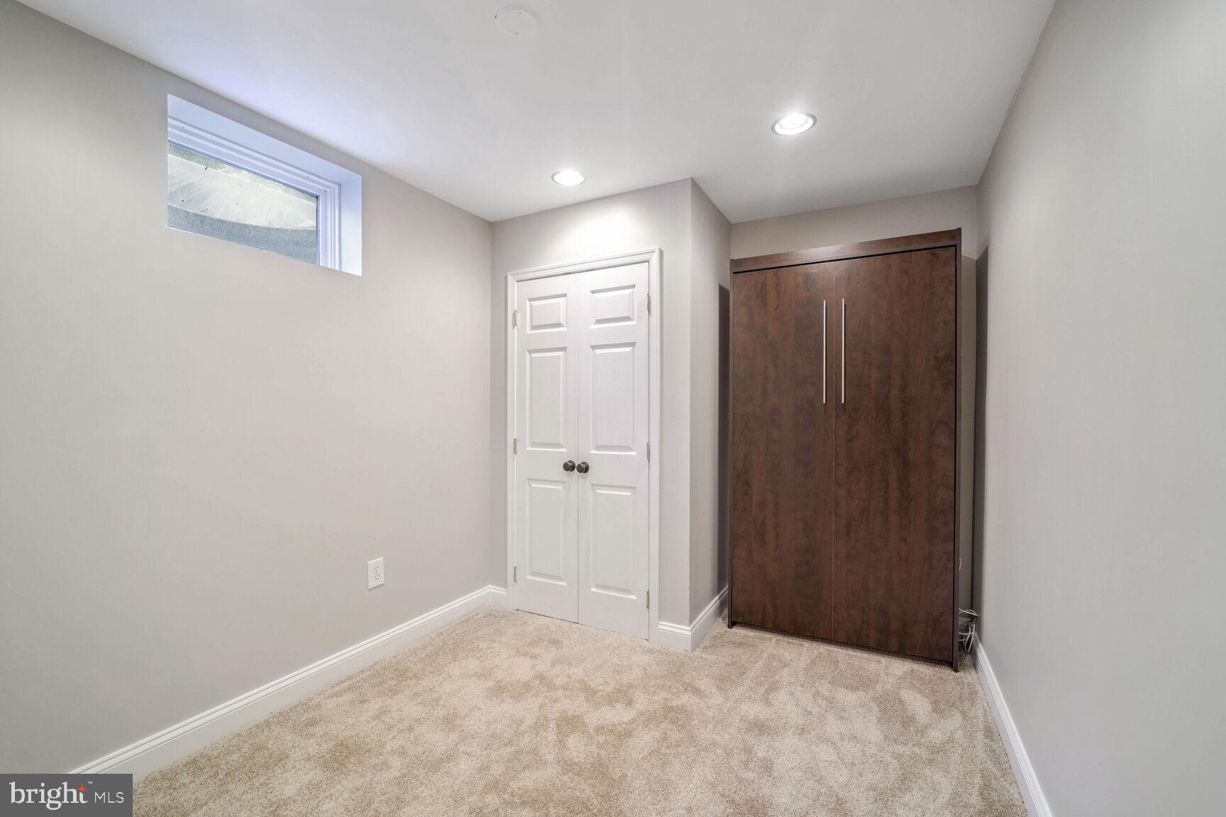 439 Colonial Ridge Ln