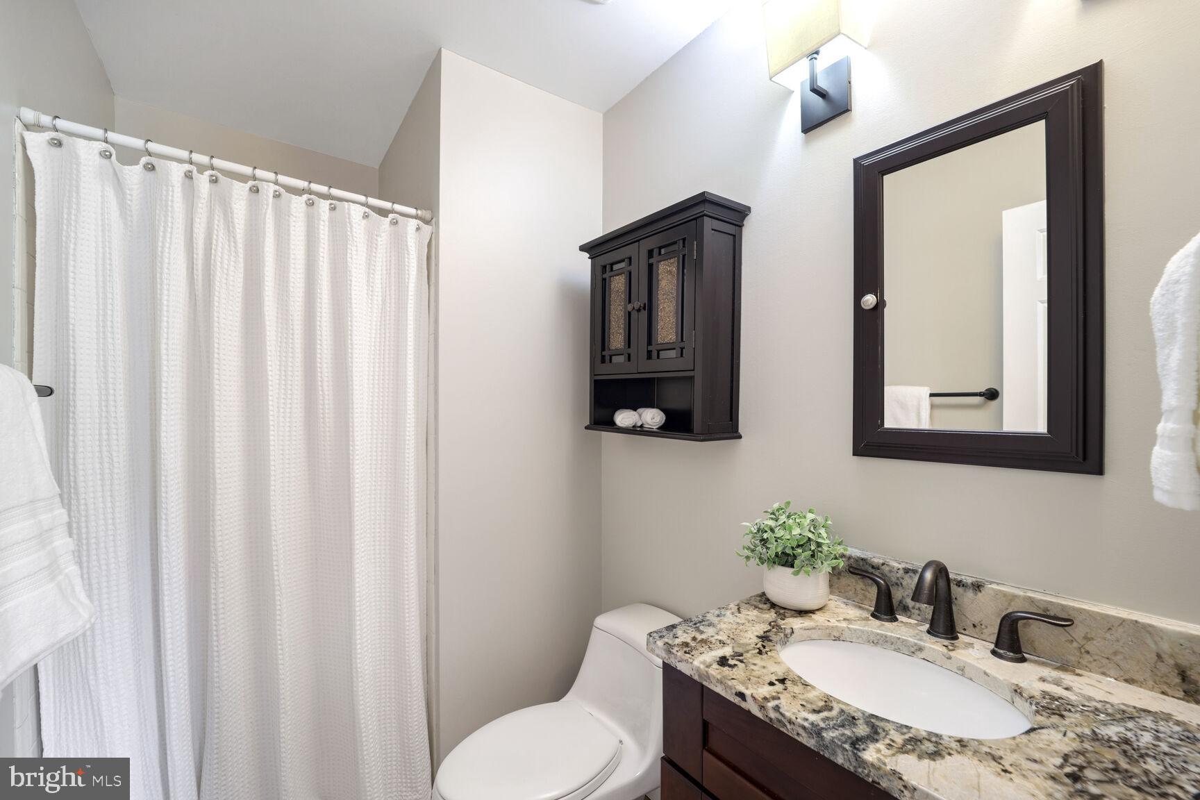 439 Colonial Ridge Ln