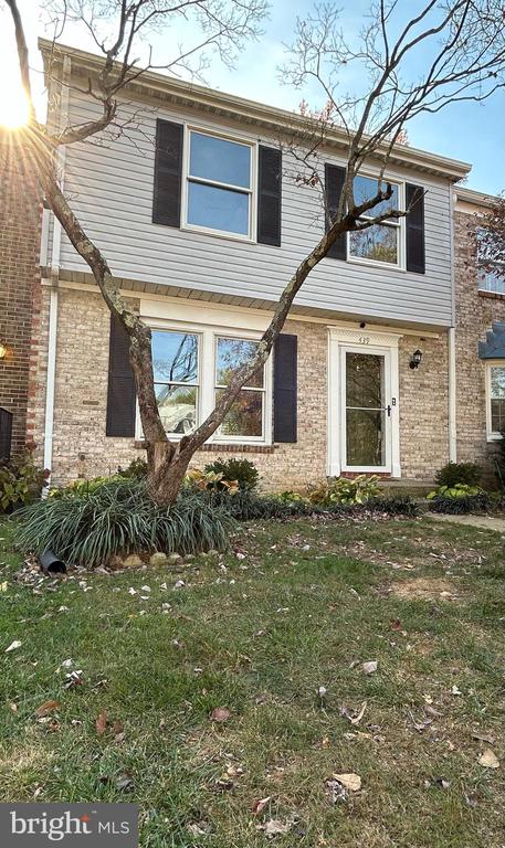 439 Colonial Ridge Ln