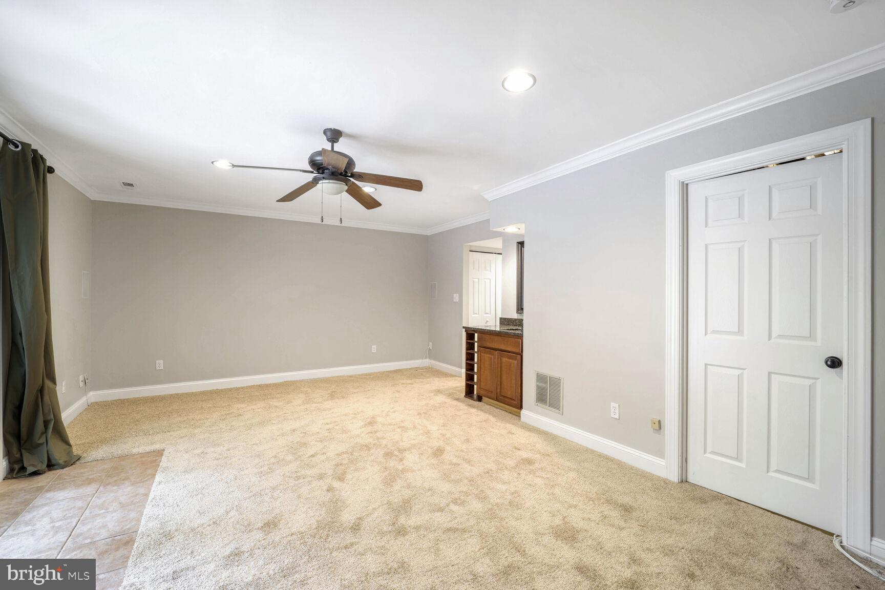 439 Colonial Ridge Ln