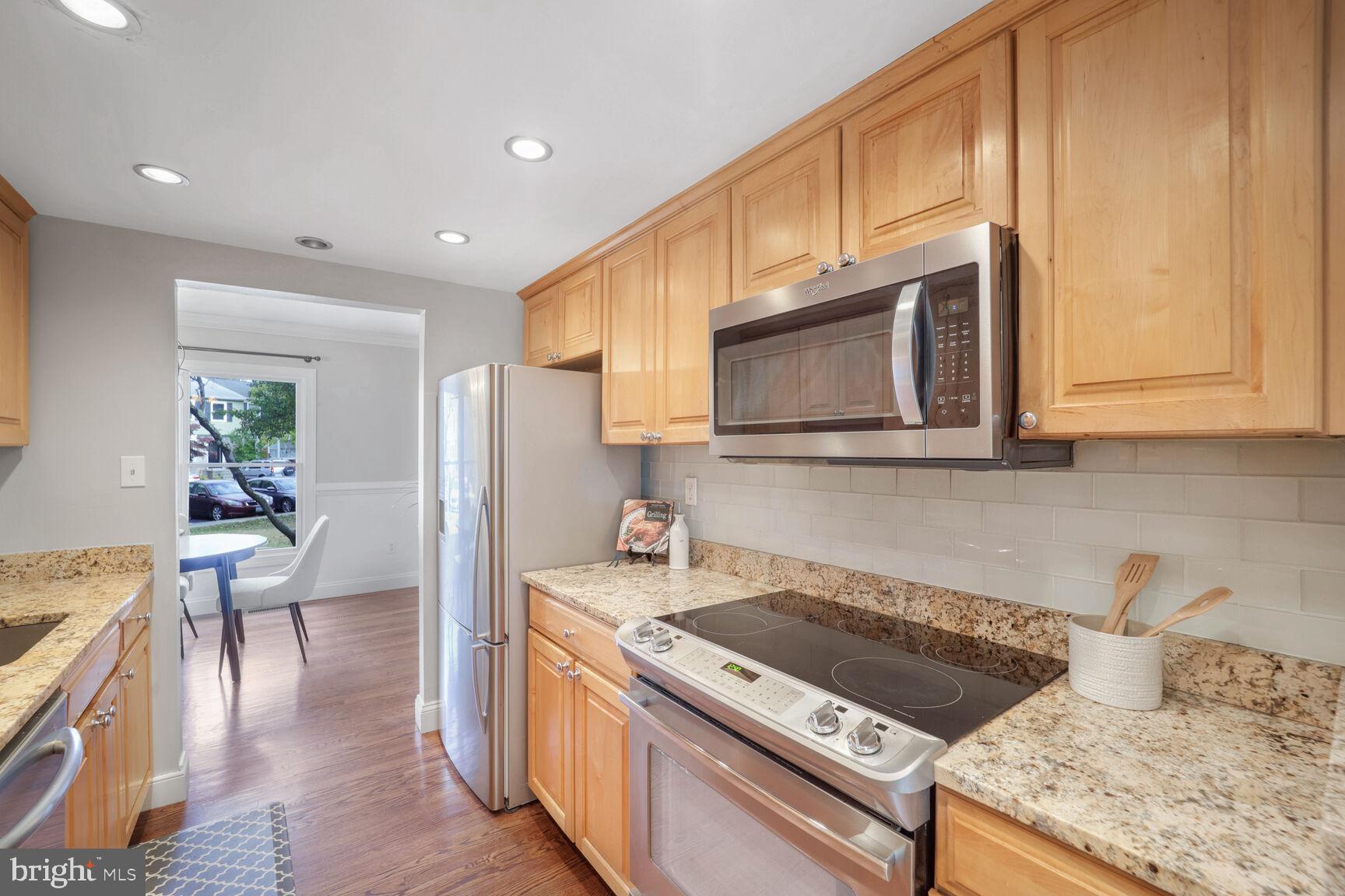 439 Colonial Ridge Ln