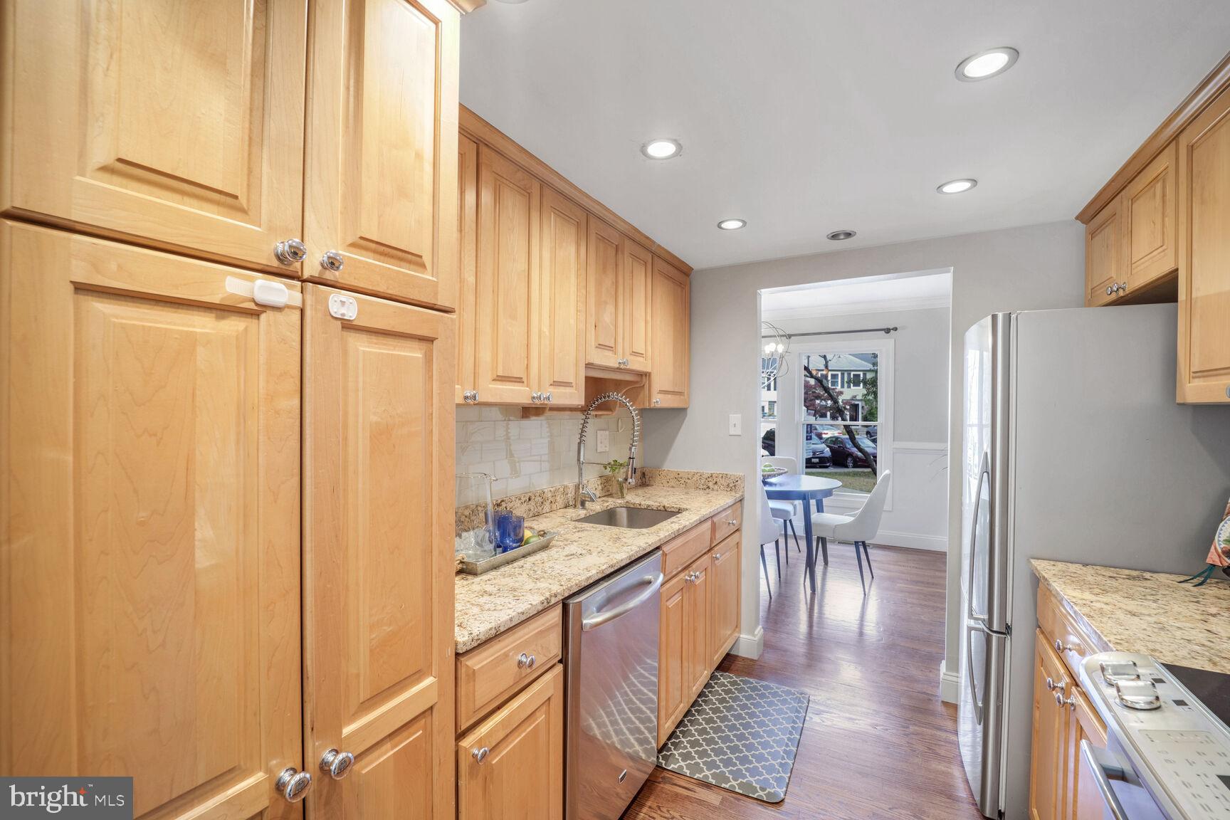 439 Colonial Ridge Ln