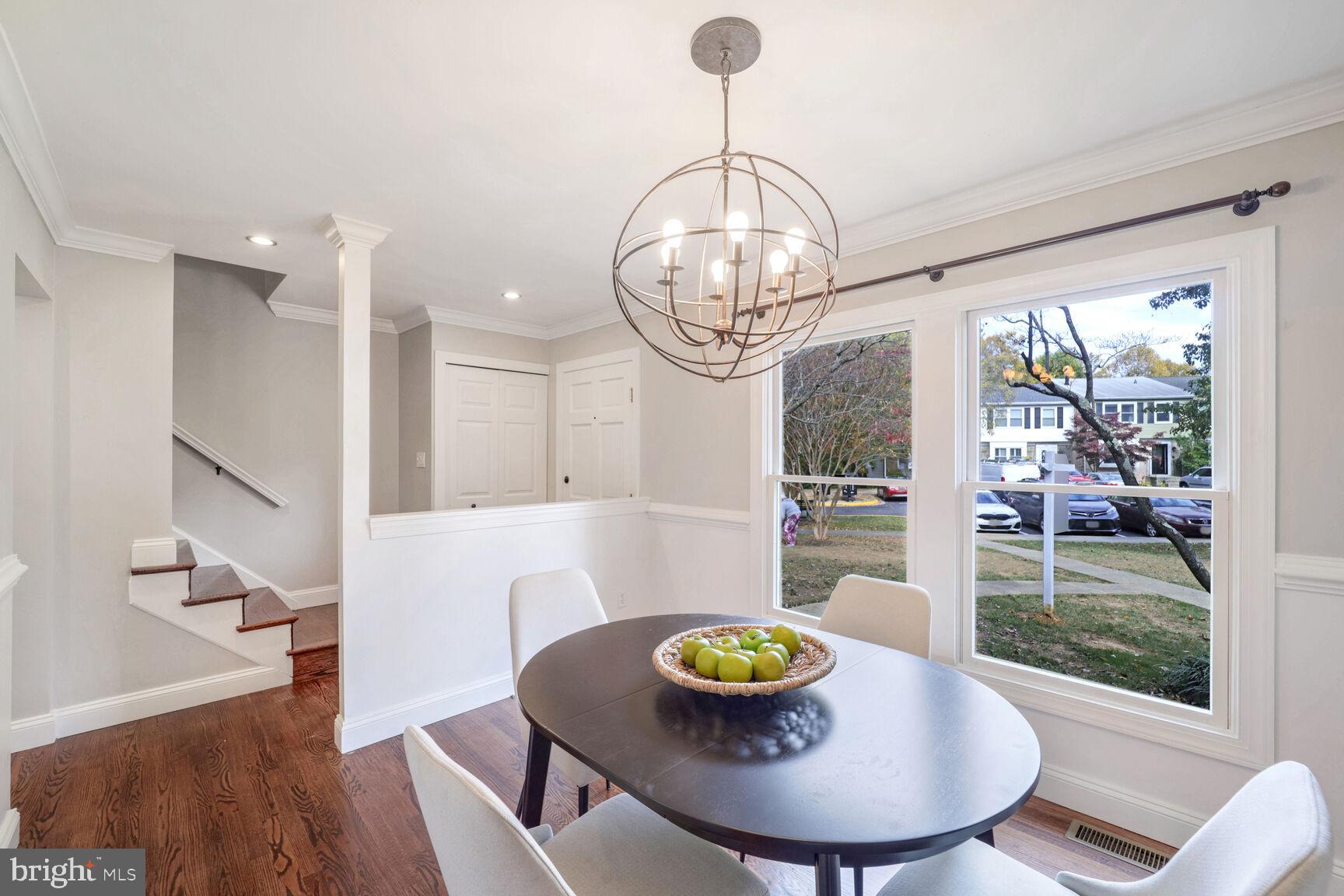 439 Colonial Ridge Ln