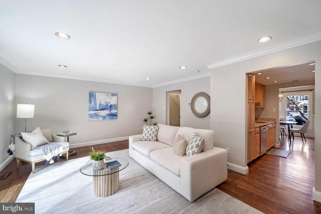 439 Colonial Ridge Ln