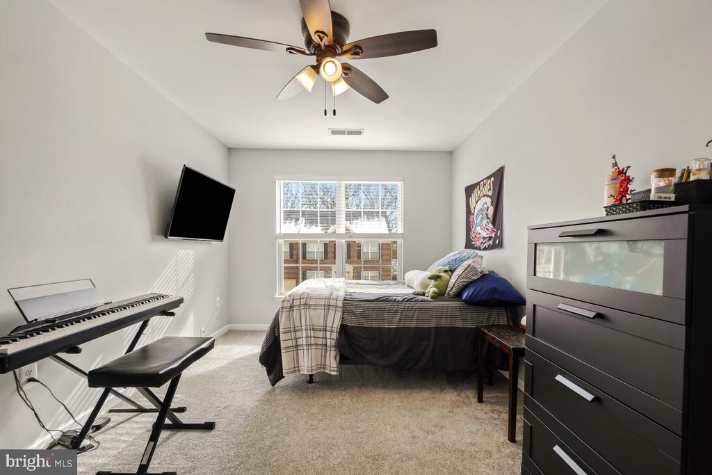 1523 Hornbeam Dr