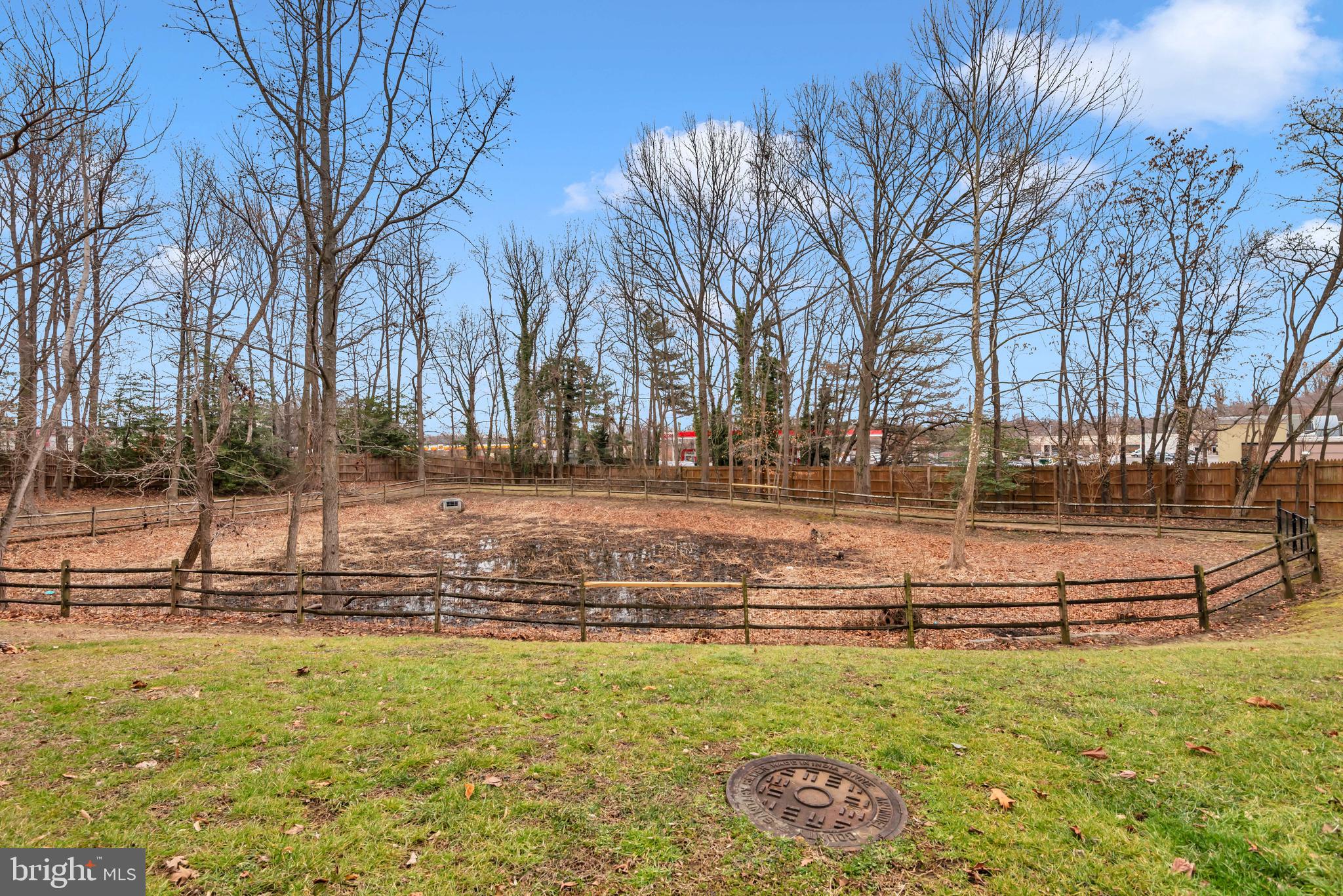 162 Quiet Waters Pl