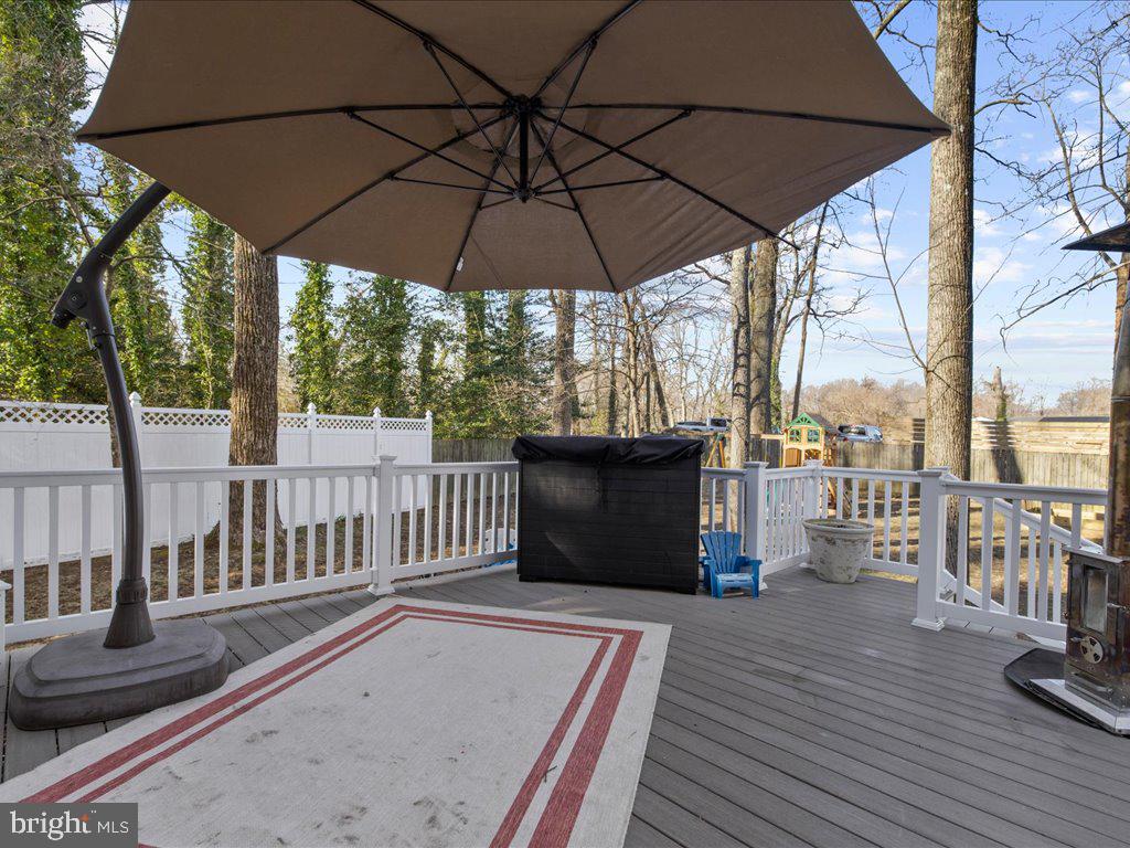 96 Clifford Blvd
