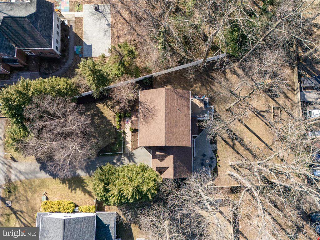 96 Clifford Blvd
