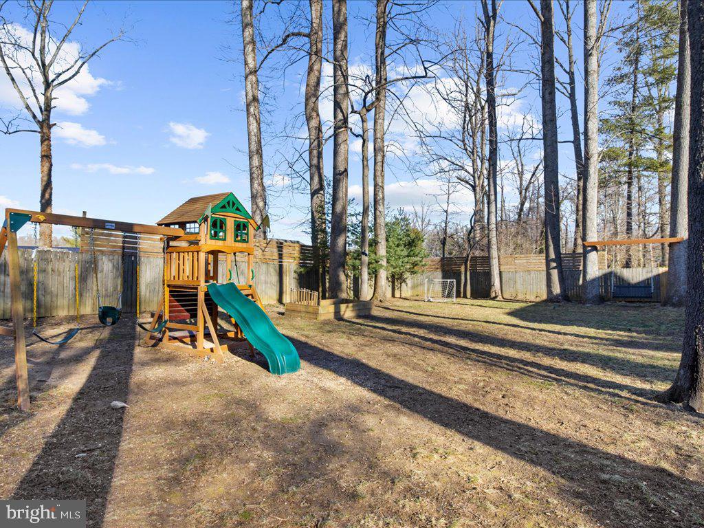 96 Clifford Blvd