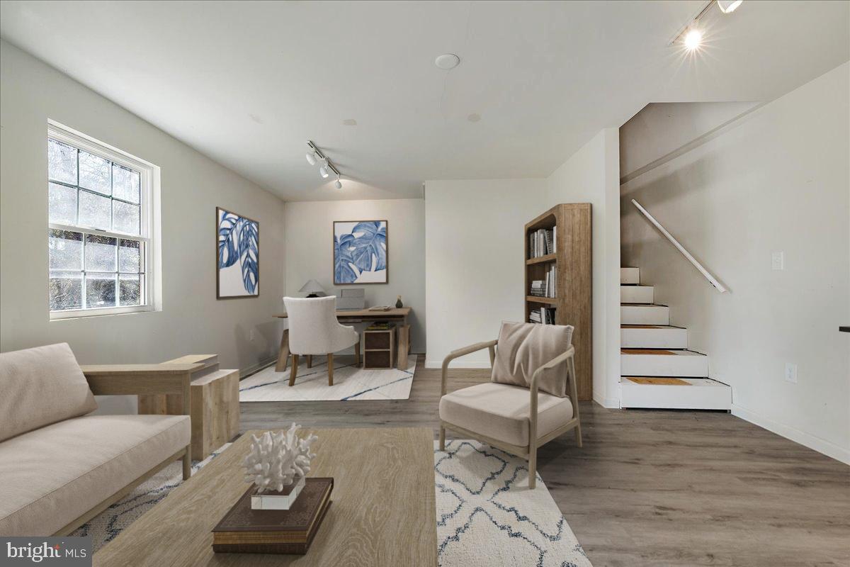 229 Severn Rd