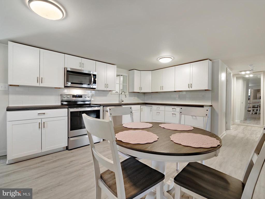 229 Severn Rd
