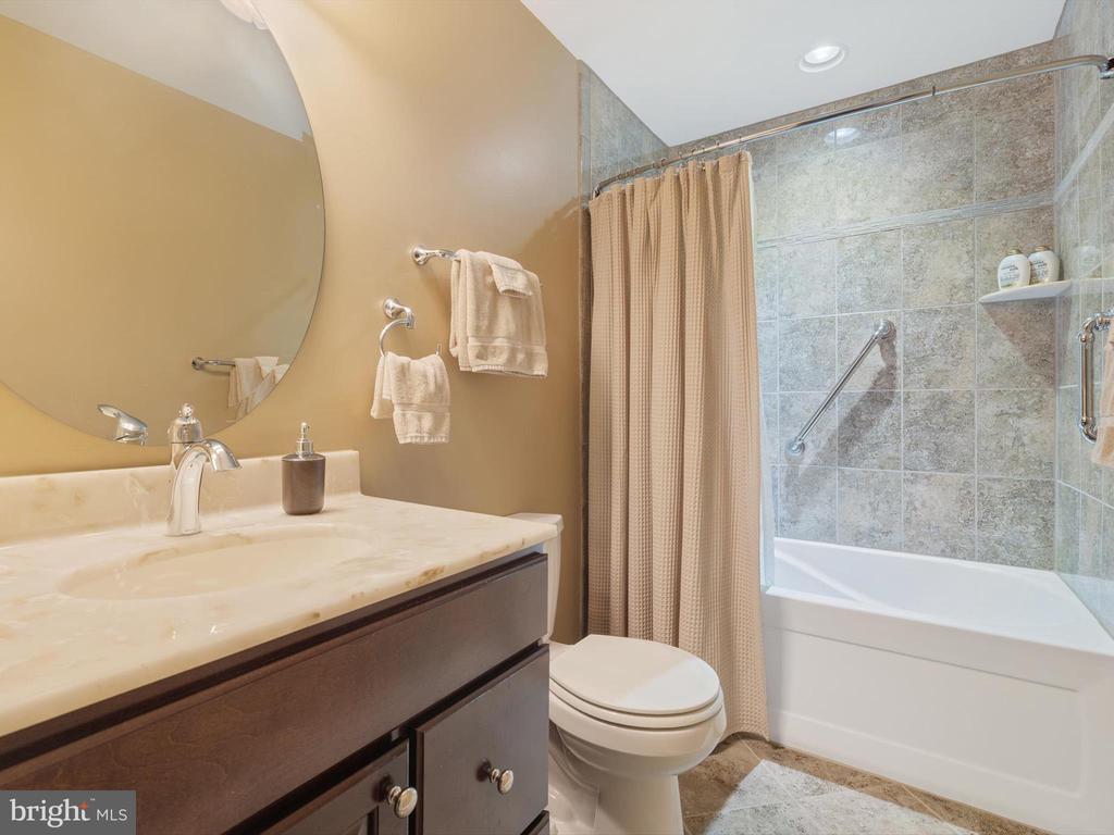 503 MacMillan Ct