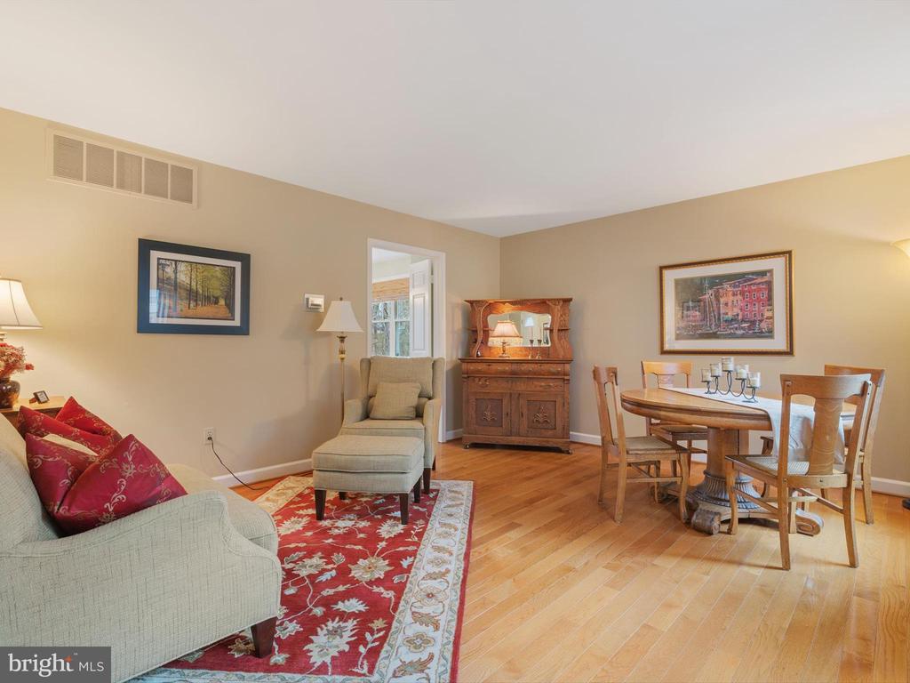 503 MacMillan Ct