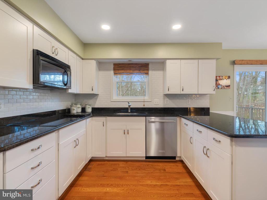 503 MacMillan Ct