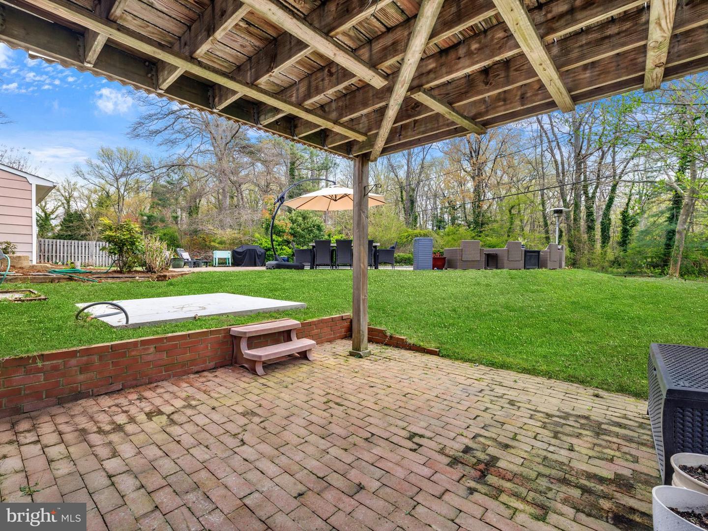 9 Romar Dr