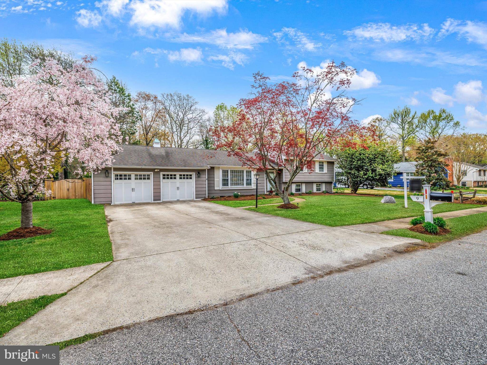 9 Romar Dr