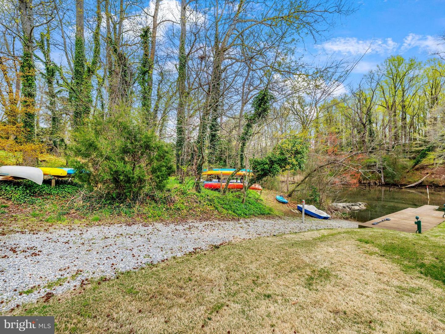 9 Romar Dr