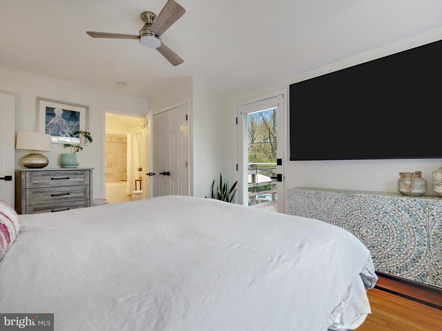 9 Romar Dr