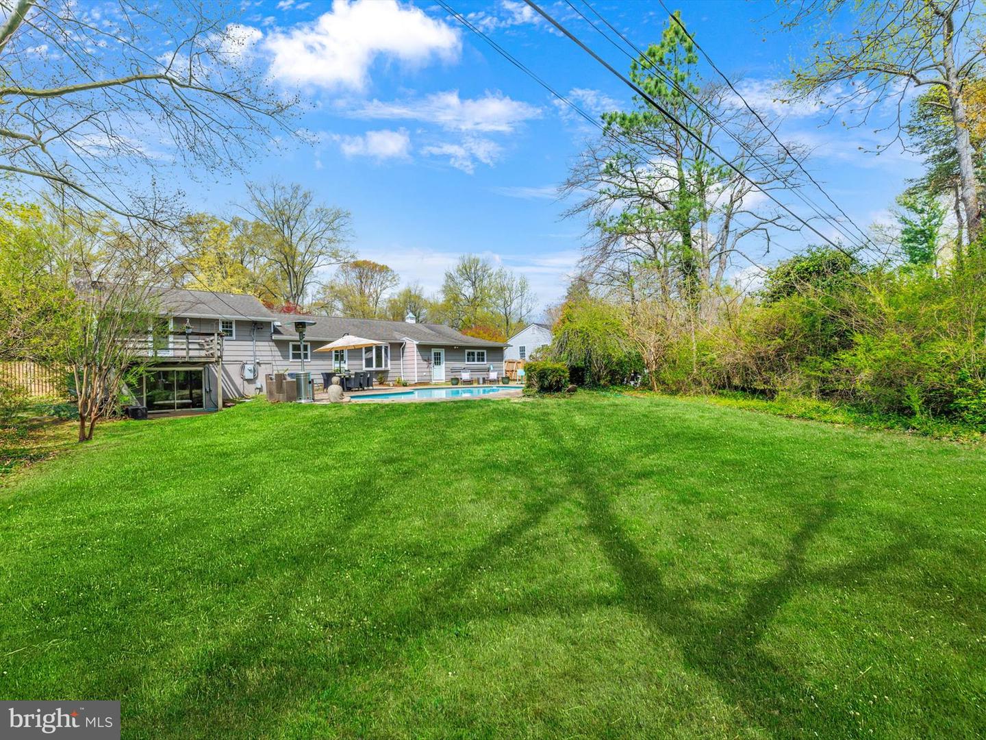 9 Romar Dr