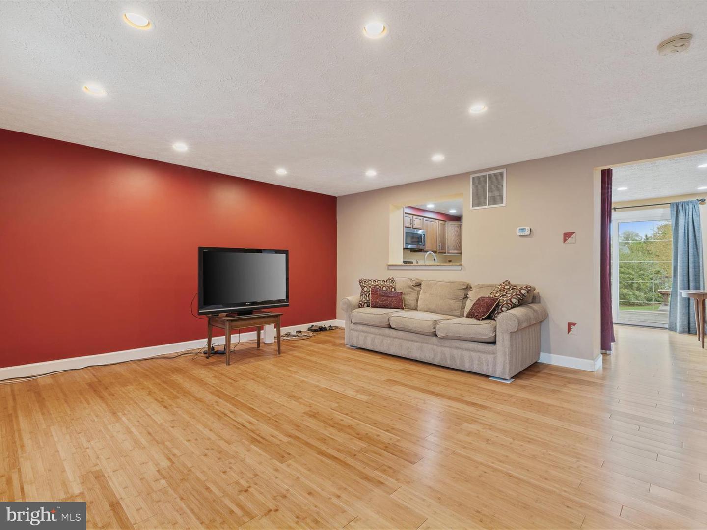 653 Willowby Run