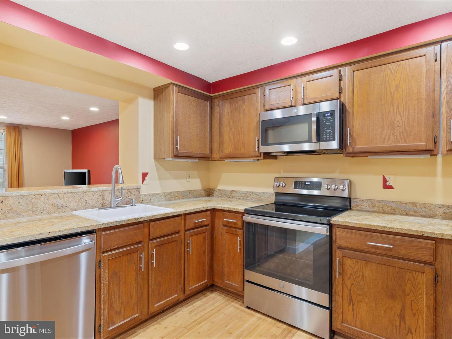 653 Willowby Run