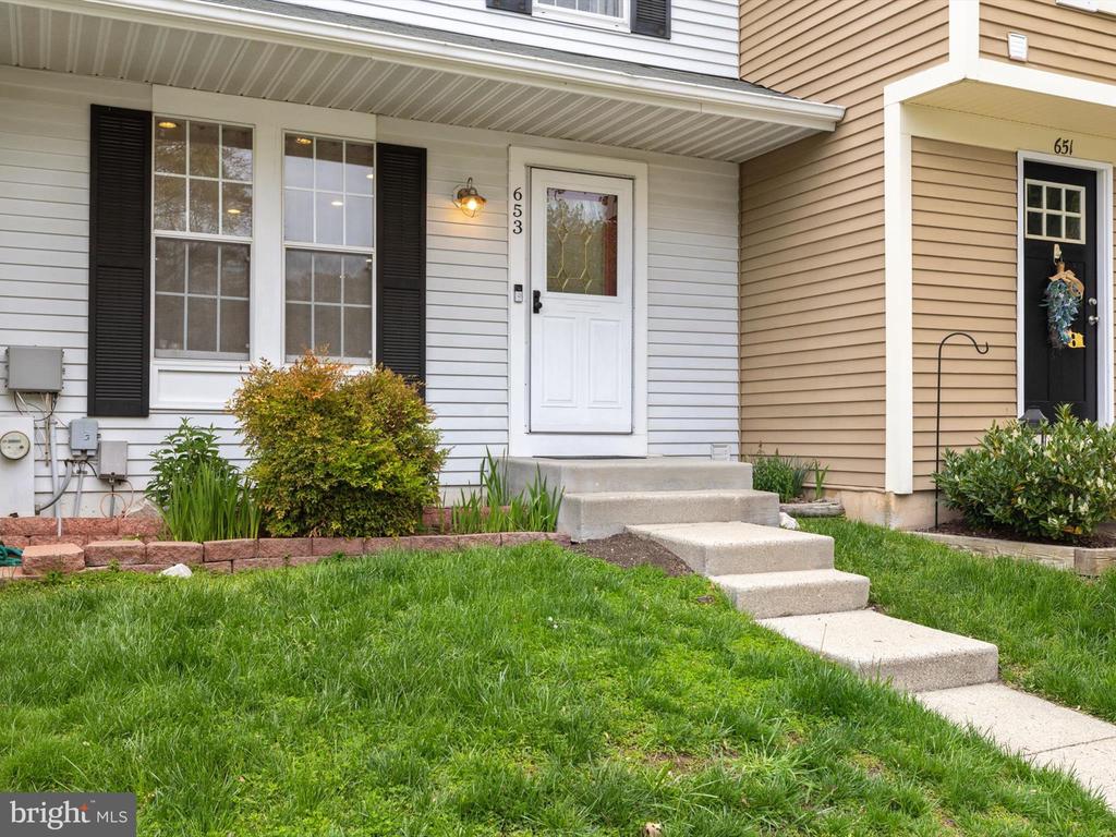 653 Willowby Run