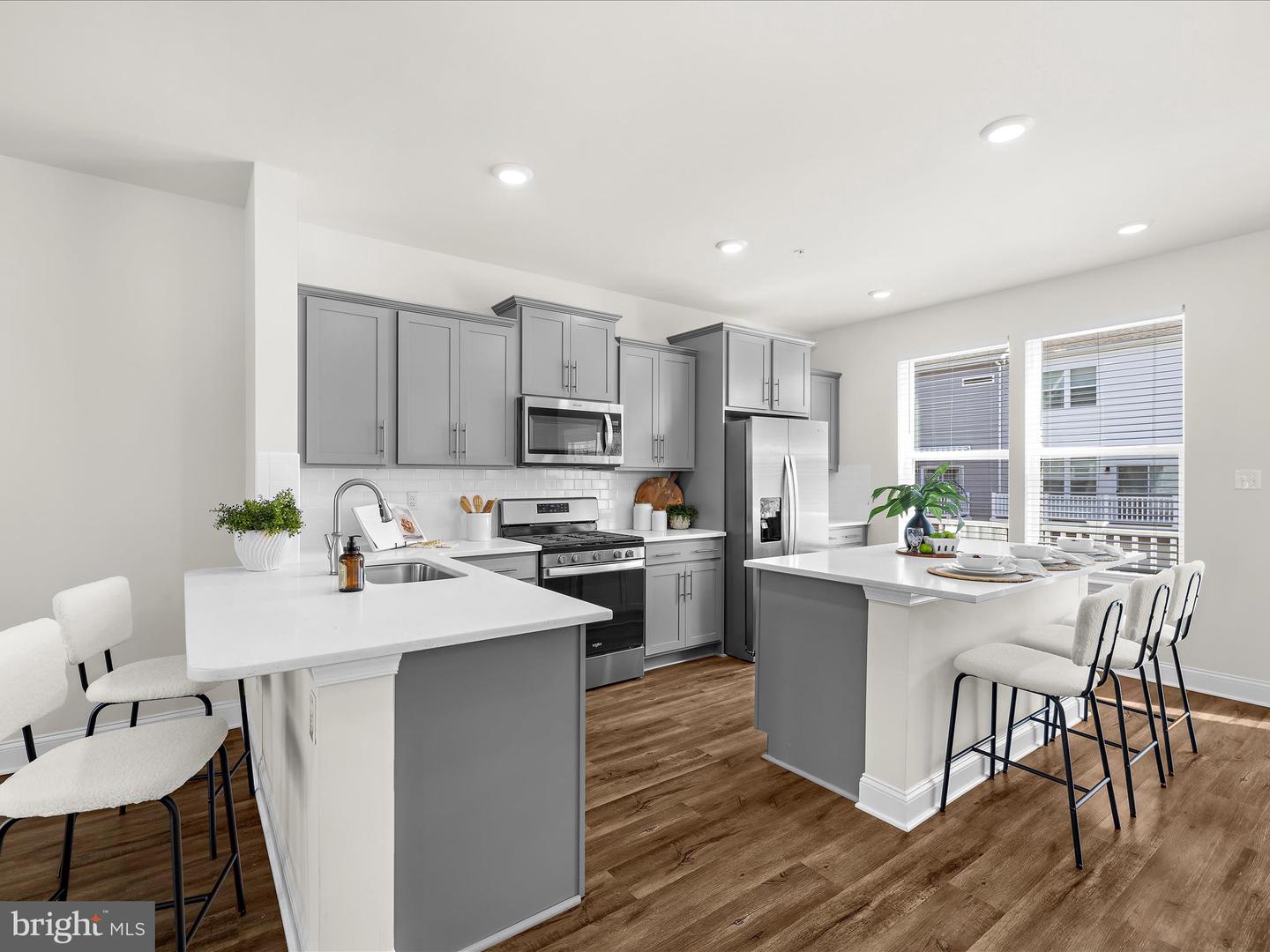 311 Bright Light Ct
