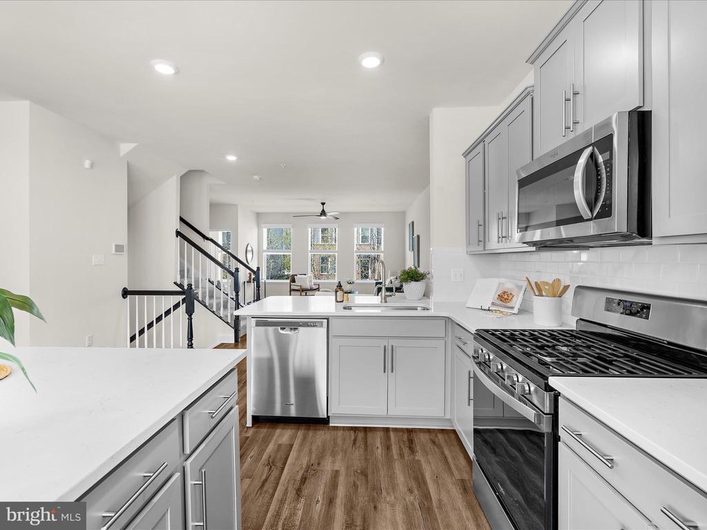 311 Bright Light Ct