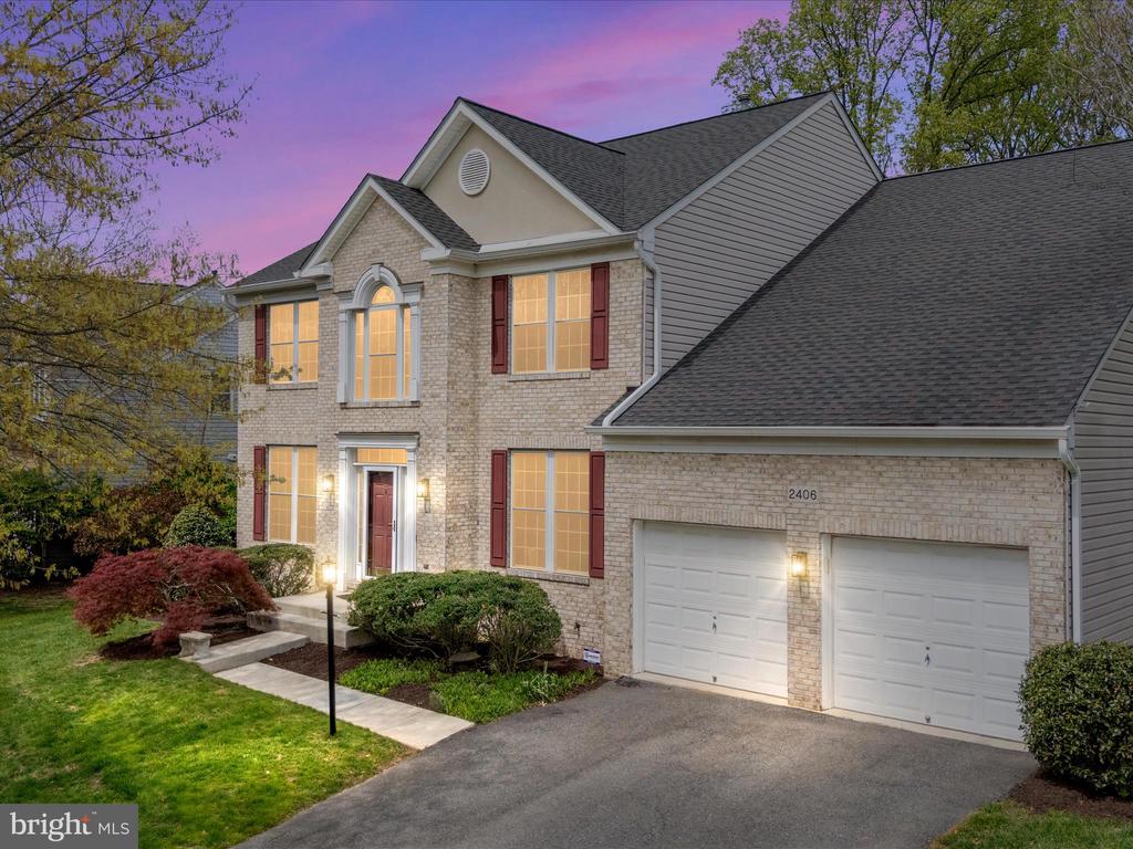 2406 Valley Brook Ln