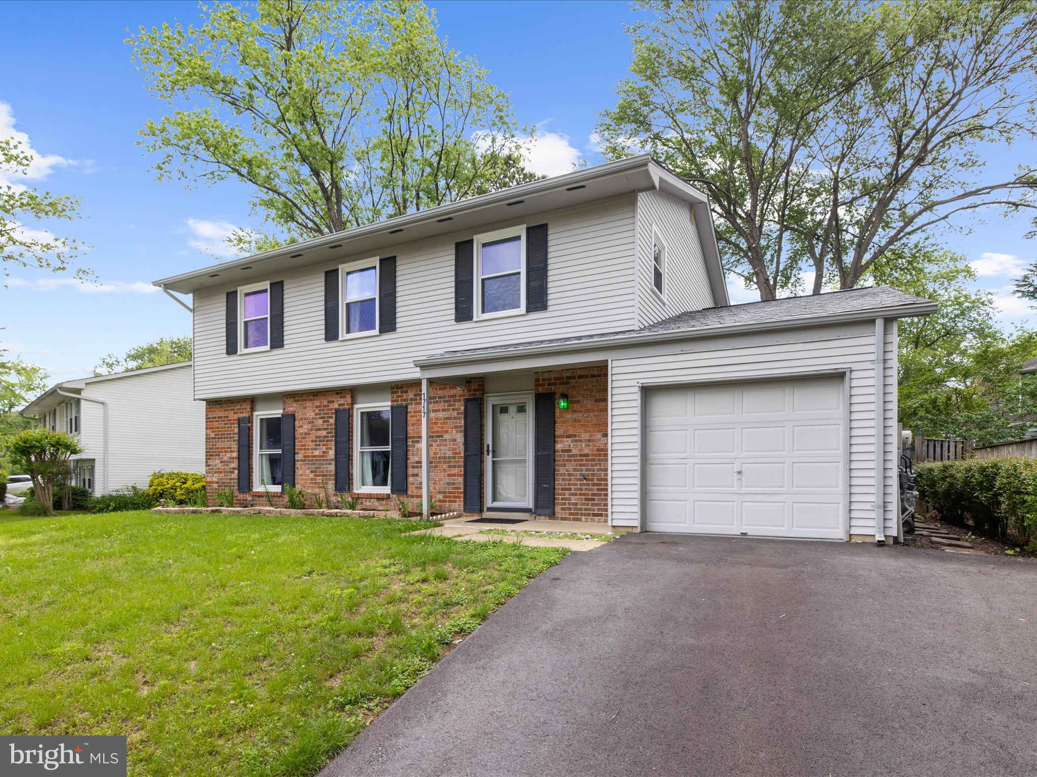1717 Fallsway Dr