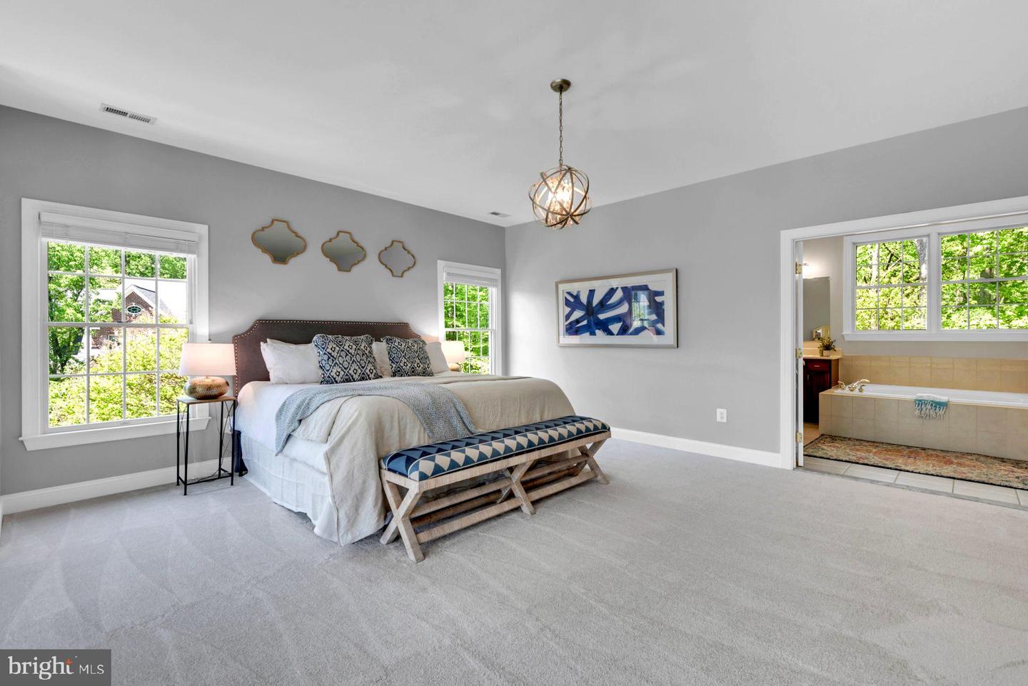 1604 Rabbit Foot Clover Ct
