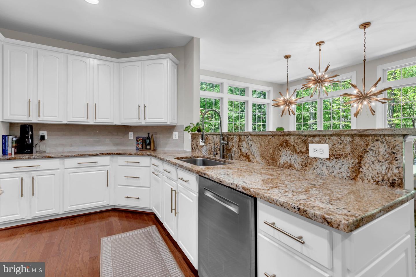 1604 Rabbit Foot Clover Ct