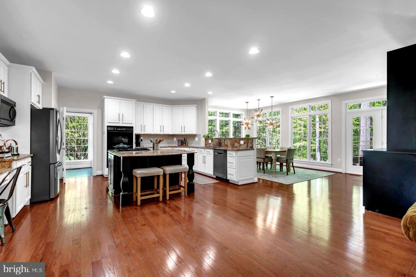 1604 Rabbit Foot Clover Ct