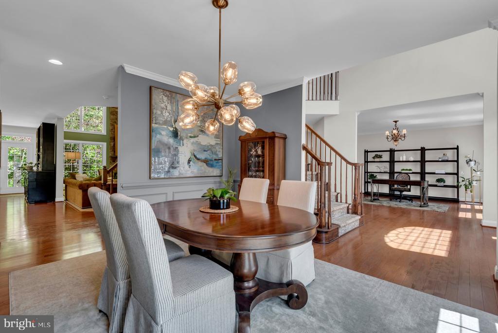 1604 Rabbit Foot Clover Ct