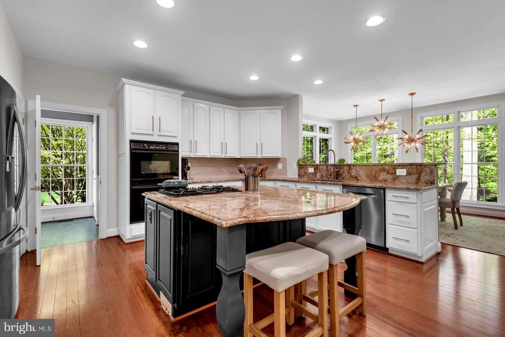 1604 Rabbit Foot Clover Ct