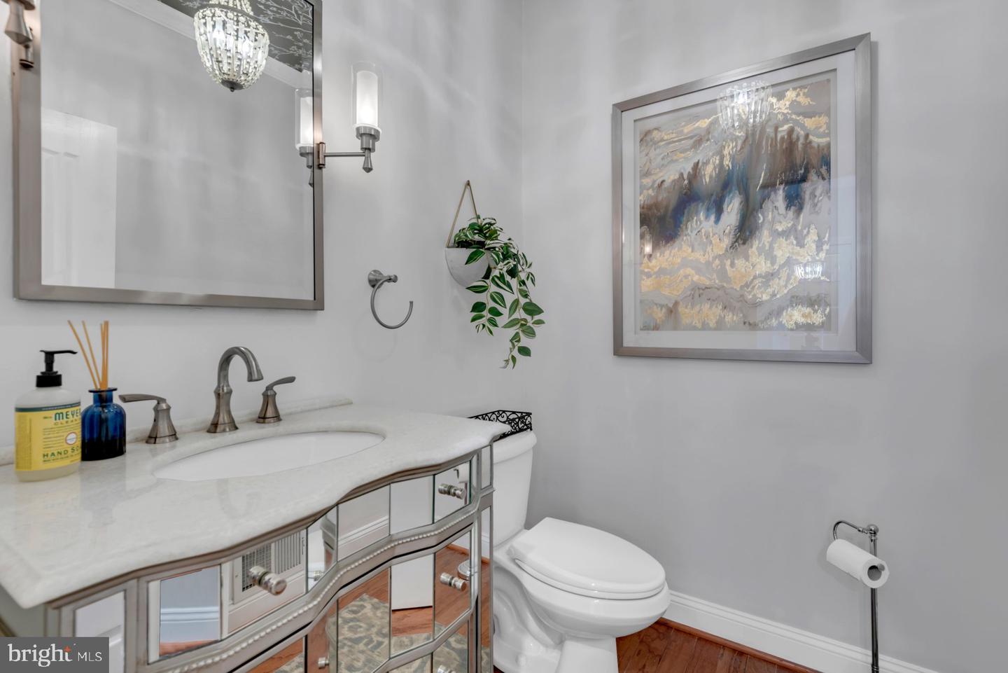 1604 Rabbit Foot Clover Ct