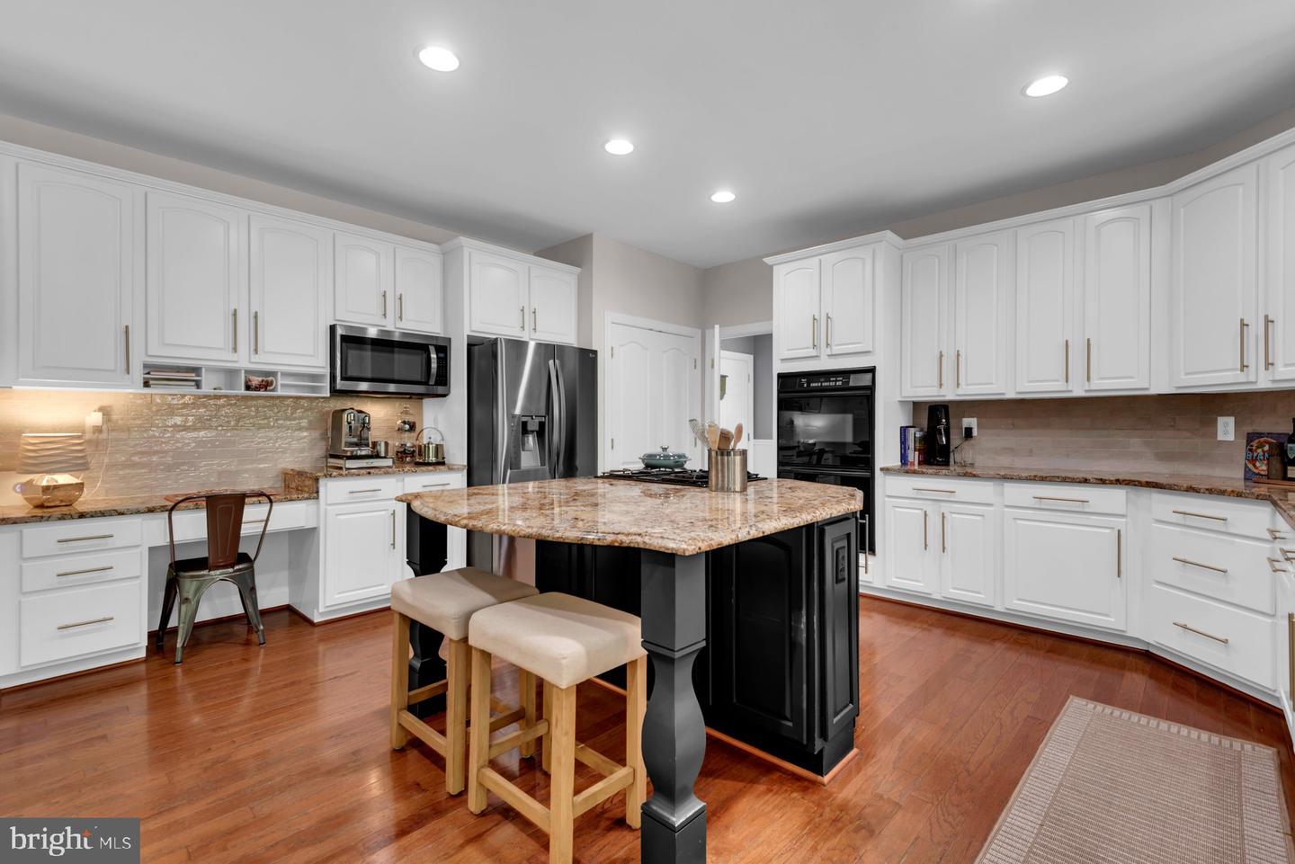 1604 Rabbit Foot Clover Ct