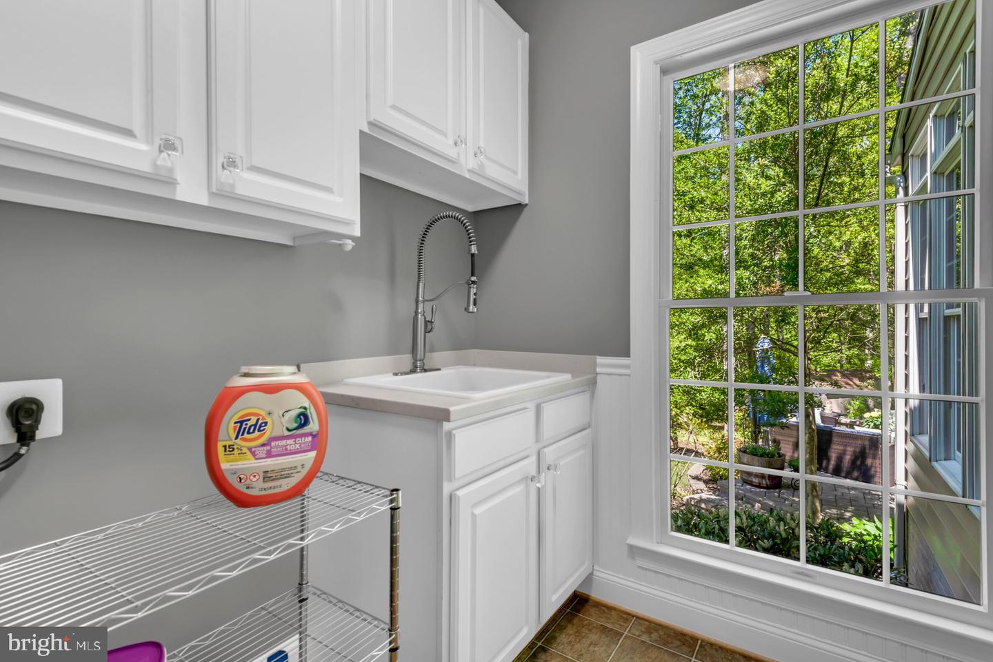 1604 Rabbit Foot Clover Ct