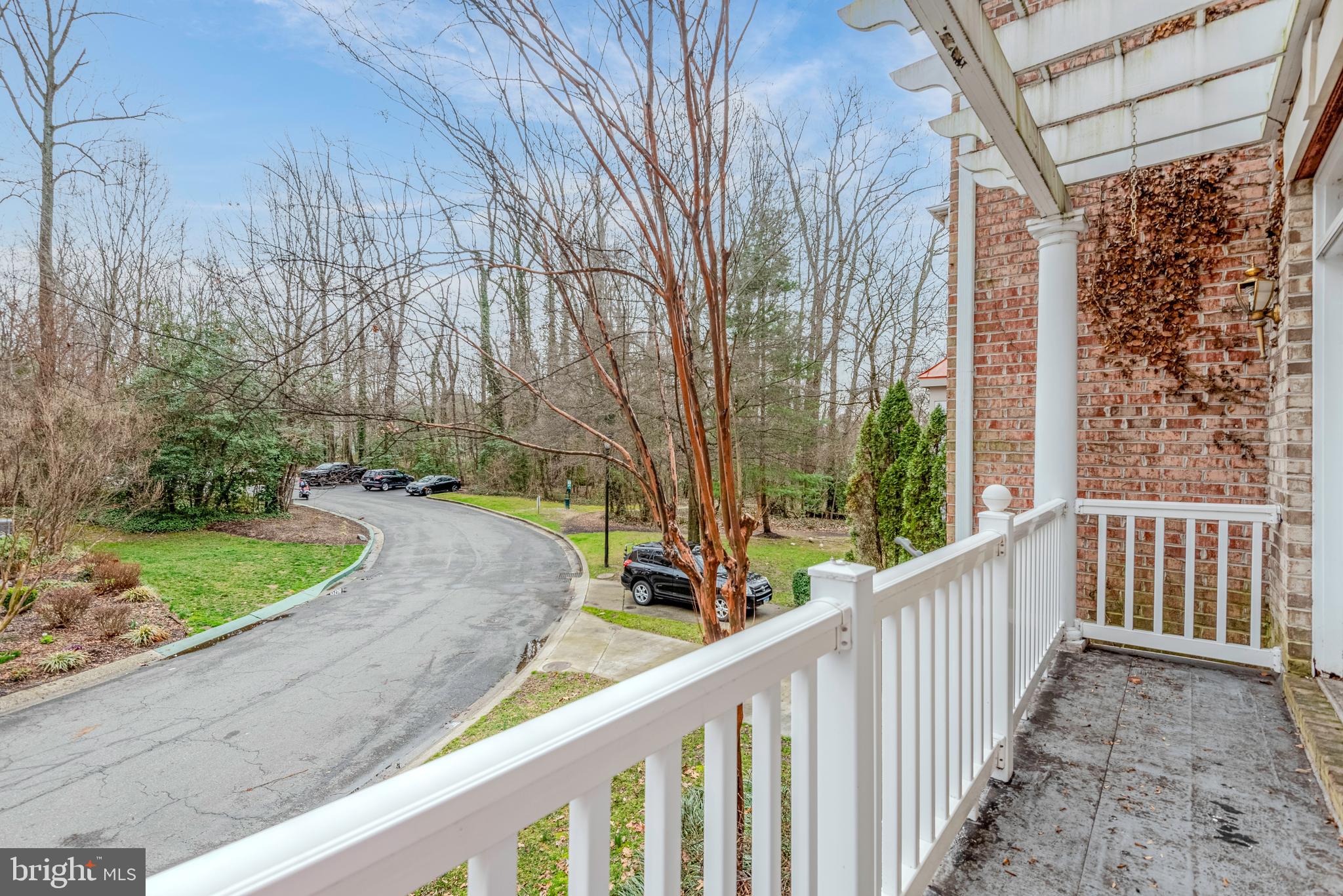226 WINTERGULL LN