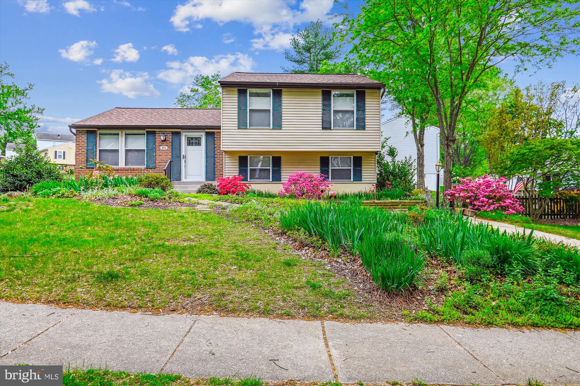 271 Waycross Way