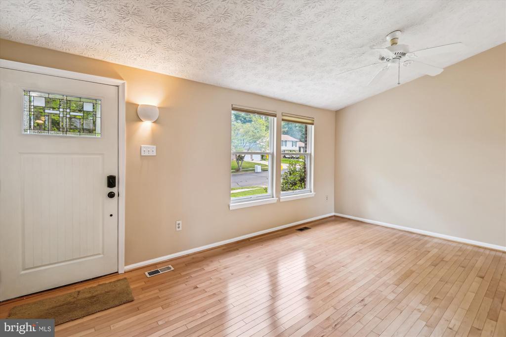 271 Waycross Way