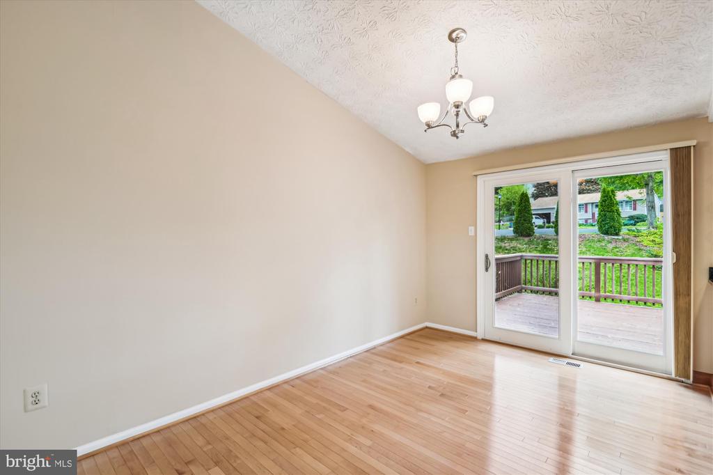 271 Waycross Way