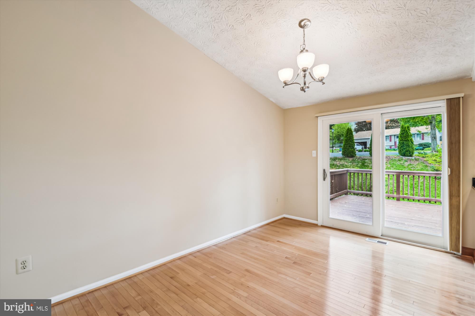 271 Waycross Way