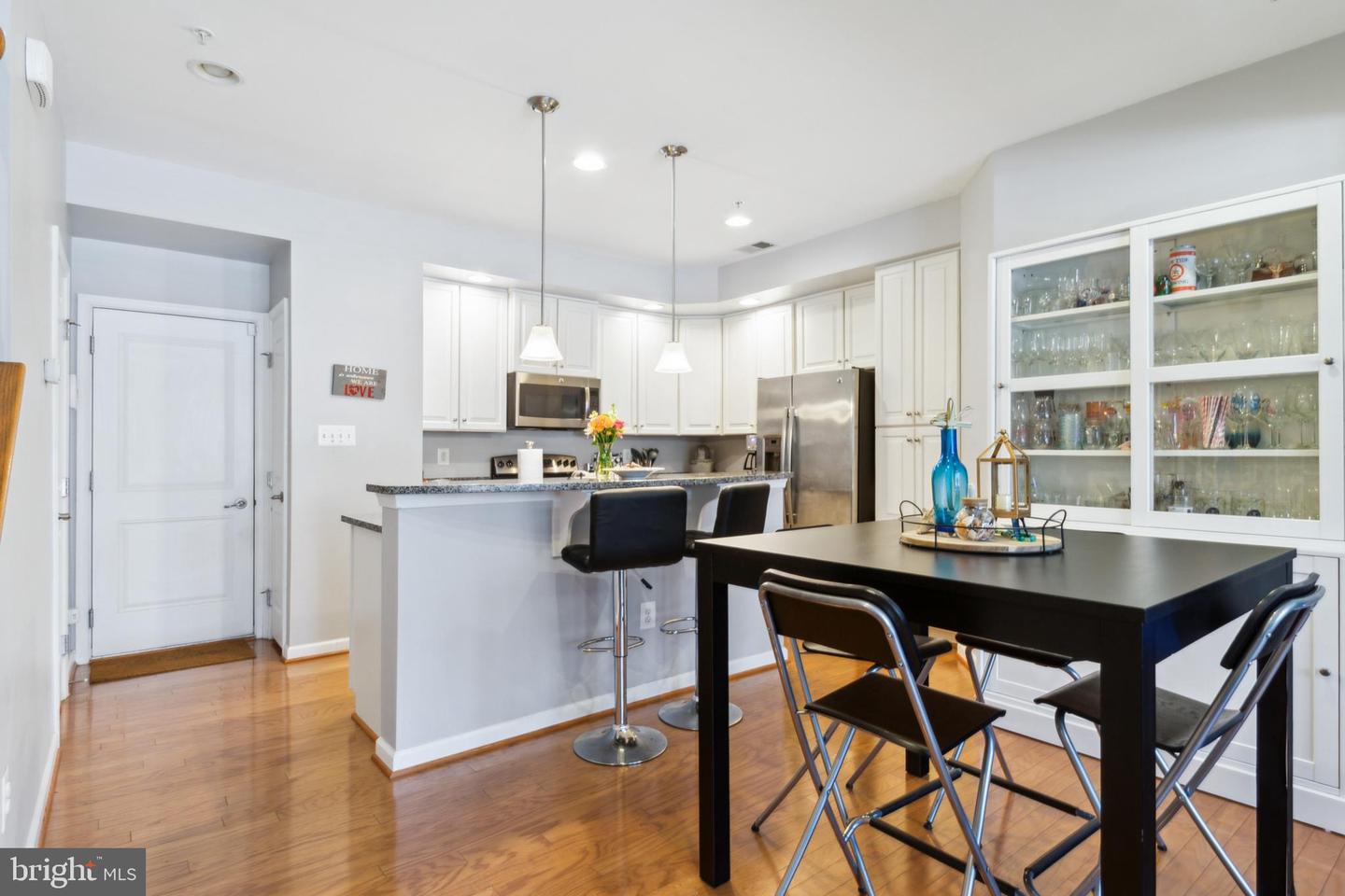 366 Chessington Dr