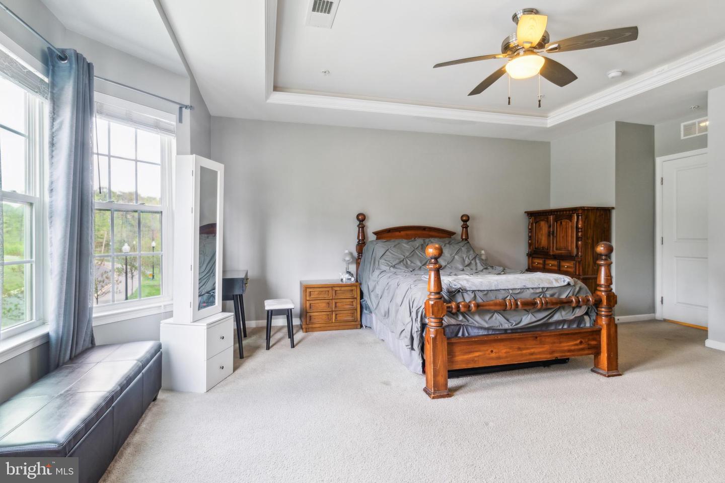 366 Chessington Dr