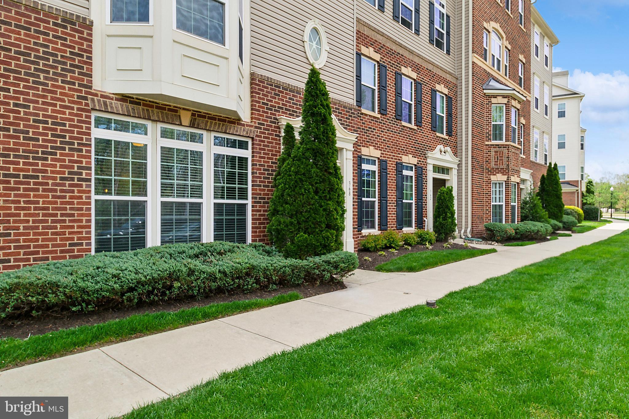 366 Chessington Dr
