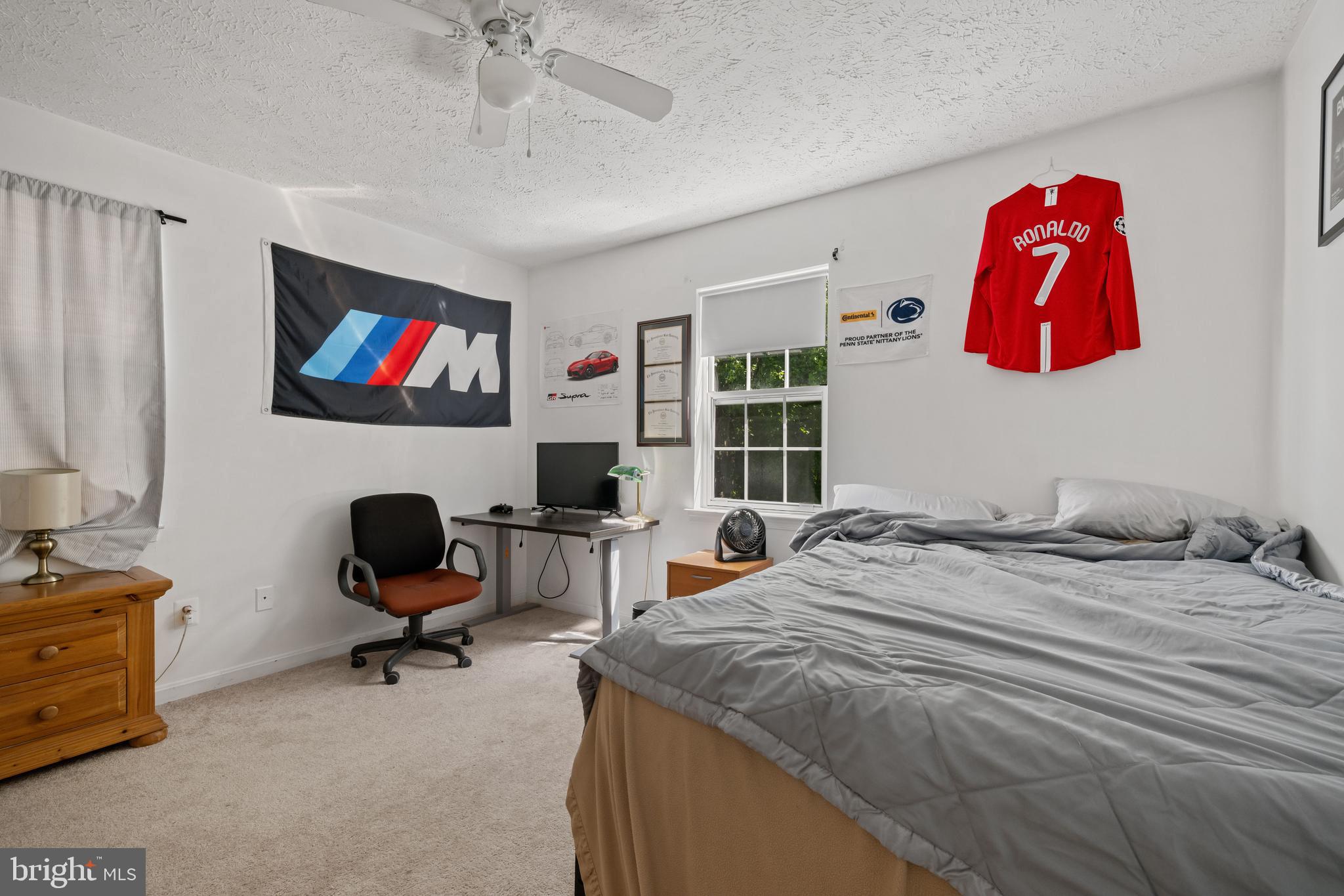 1337 BLACKWALNUT COURT