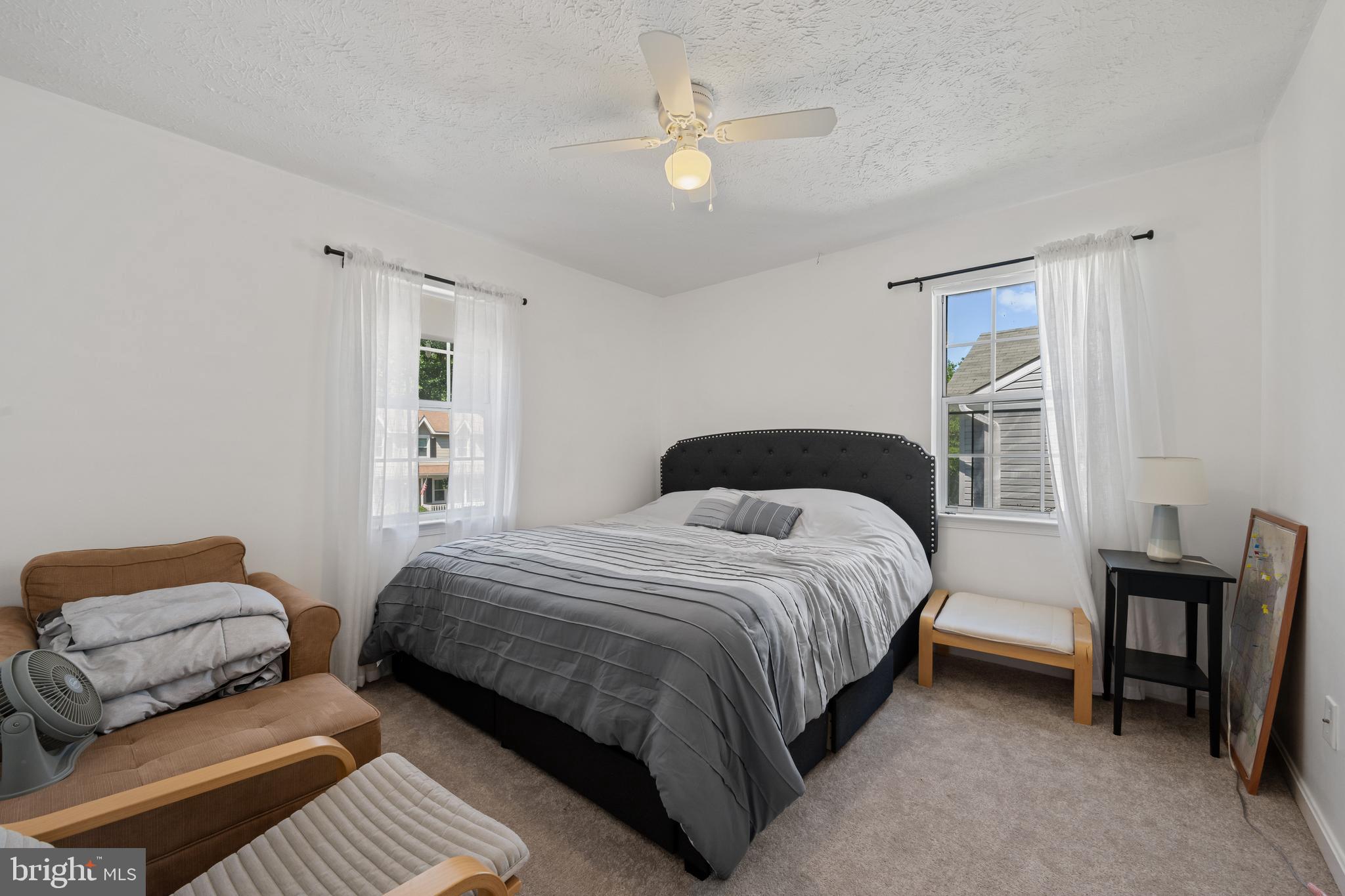 1337 BLACKWALNUT COURT