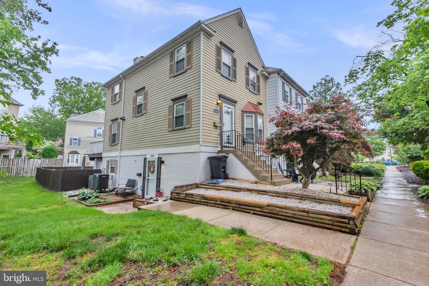 1458 Blockton Ct